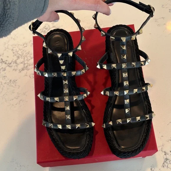 Valentino Black Pyramid-Stud Wedge Sandals 40 - Picture 2 of 9